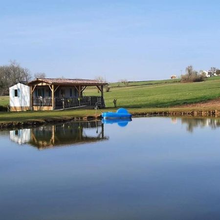 Etang Pre De La Font Hotel Cercles Bagian luar foto